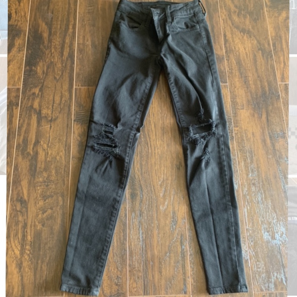 American Eagle black denim distressed jeans
